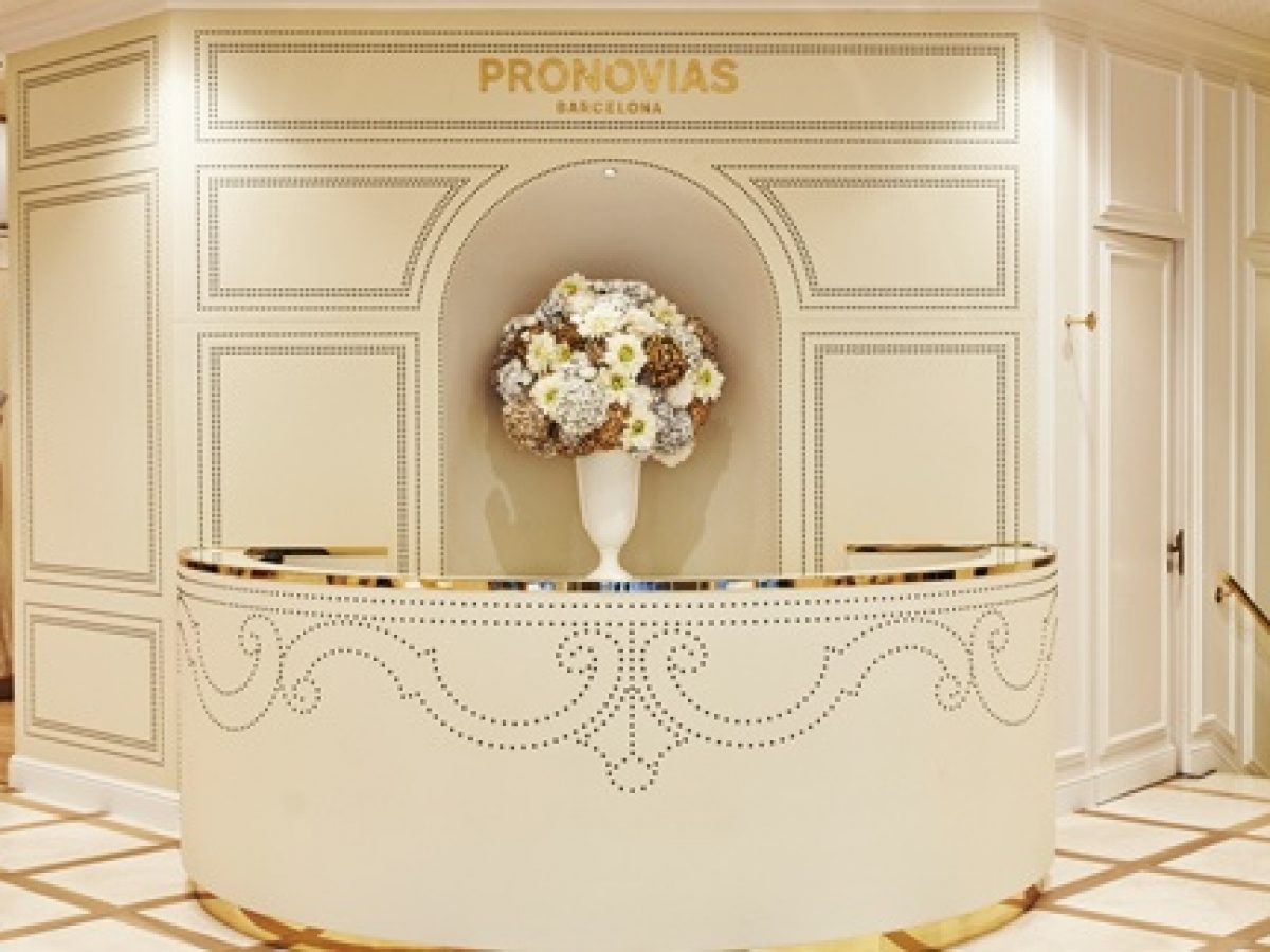 Pronovias flagship outlet