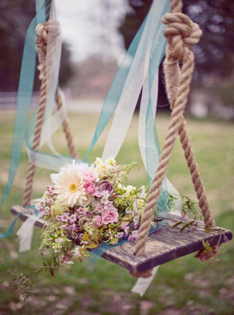 COLUMPIOS DE FLORES - Blog de bodas de Una Boda Original