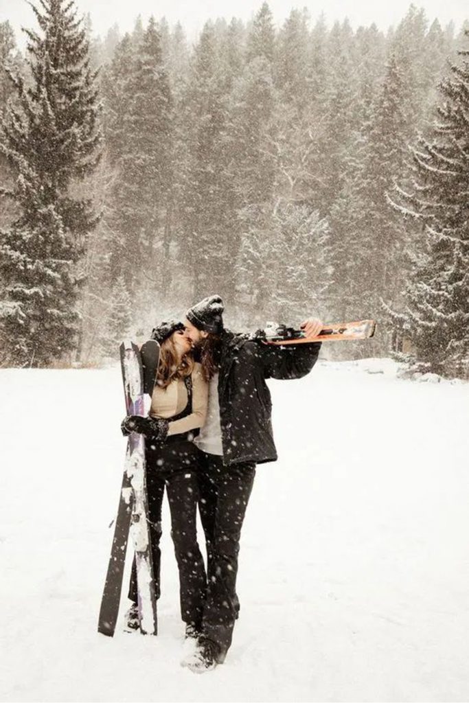 ¿UNA ESCAPADA A LA NIEVE EN PLENA OLA DE CALOR? ¡SÍ QUIERO! viaje-esqui-683x1024 