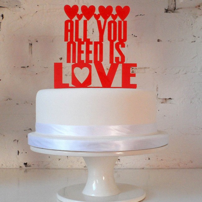 'all you need is love' caketopper: El broche de oro de tu tarta