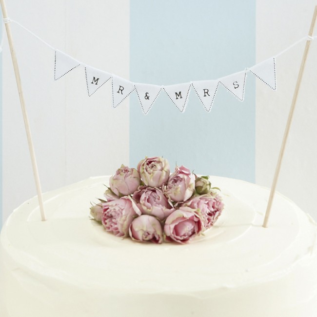 Figura para tarta nupcial banderines Mr & Mrs: Ideas decoración