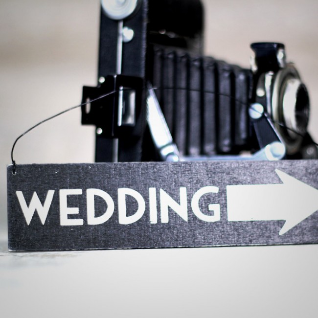 Cartel de madera Wedding: Detalles boda